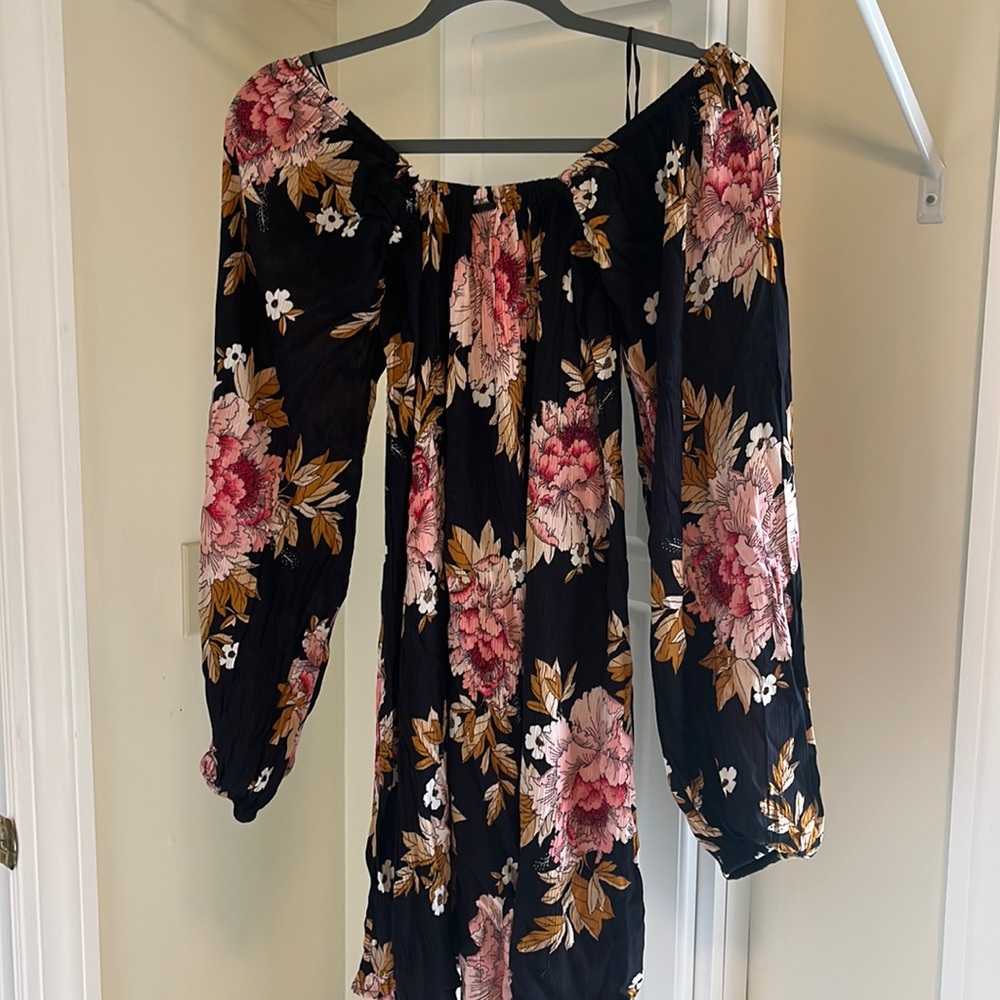 Off the shoulder light weight mini dress
